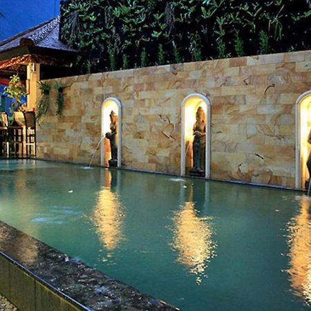 Taman Ayu Legian Hotel Buitenkant foto
