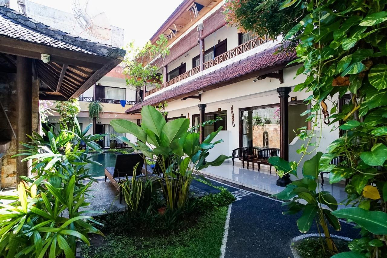 Taman Ayu Legian Hotel Buitenkant foto