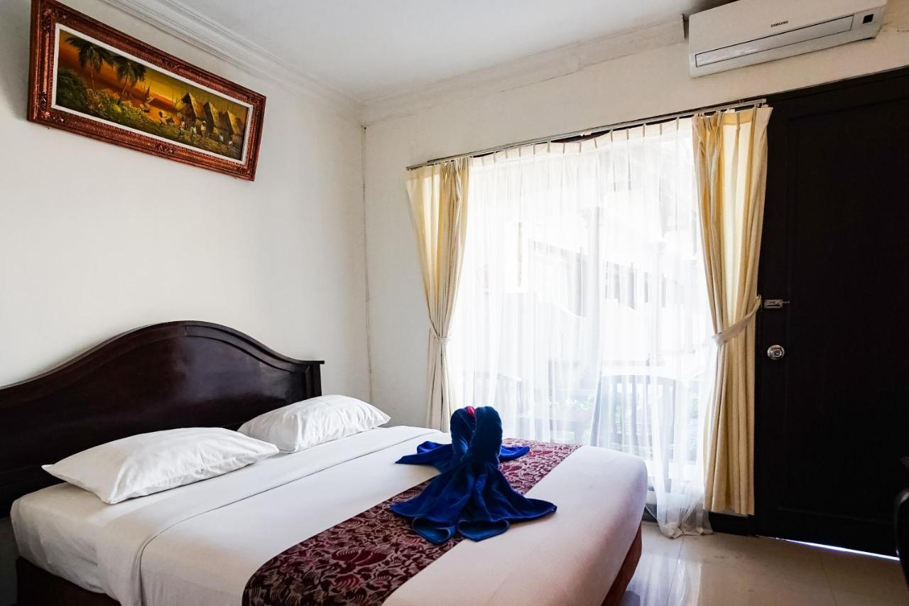 Taman Ayu Legian Hotel Buitenkant foto