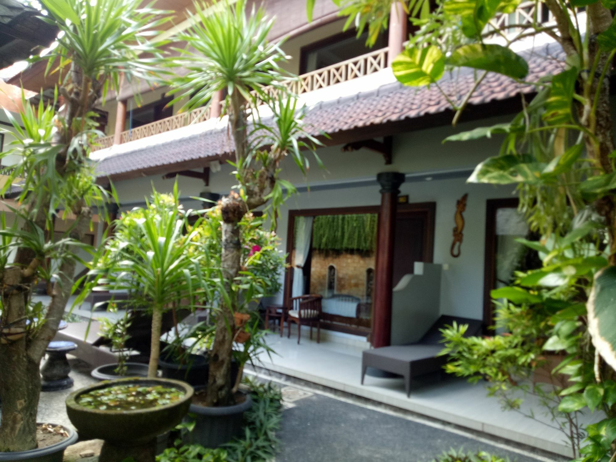 Taman Ayu Legian Hotel Buitenkant foto